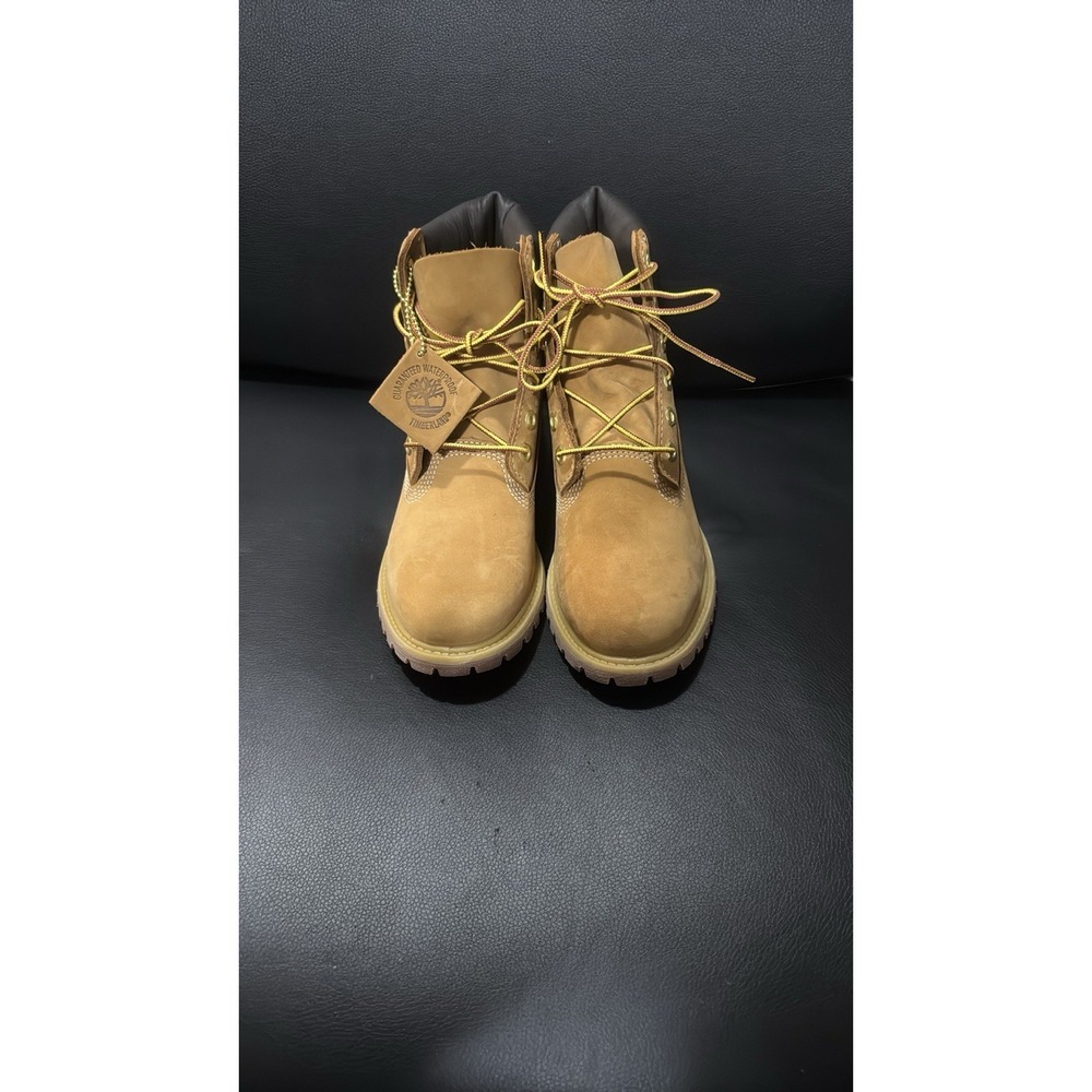 Timberland Wheat 6" Boys Boots Size 3 Medium Brown Leather Collar 12709